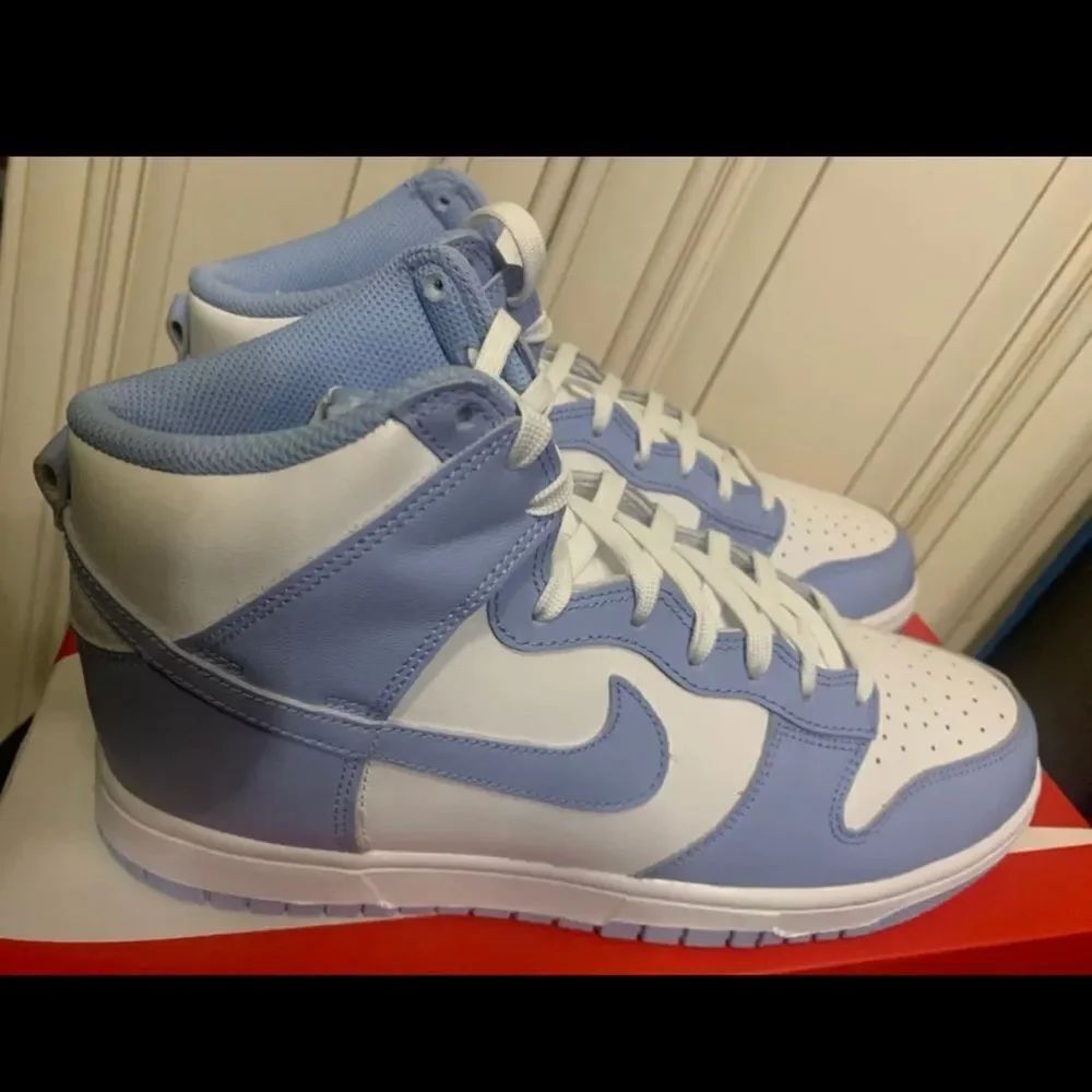 Nike Women’s Dunk High ‘Aluminum’ Si 8DD1869-107 WMS-10 & 8.5 Mens